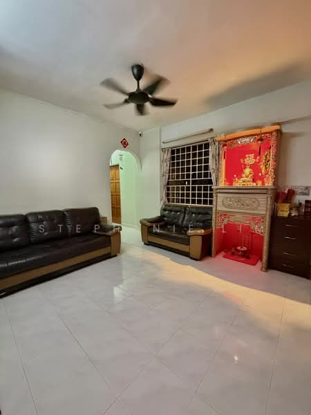 Flat for Sale at Taman Harbour View (Wisma KGN) - Stephanie Lim - Living Room - PropertyGuru.com.my