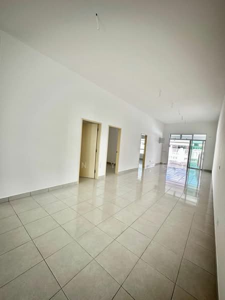 Rumah Teres 1 Tingkat untuk Dijual di Bandar Putra (Kulai) - Danny See - Living Room - PropertyGuru.com.my