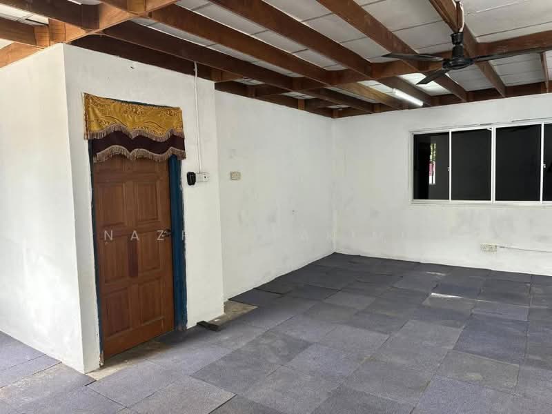 Terrace Factory for Sale in Taman Rasa Utama (Batang Kali) - Nazrin Hakimin - Interior - PropertyGuru.com.my