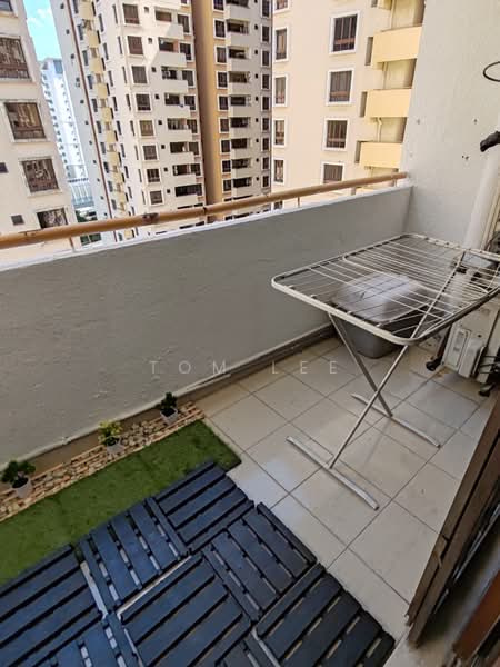 Kondominium untuk Disewa di Palm Spring @ Damansara - Tom Lee - Balcony - PropertyGuru.com.my