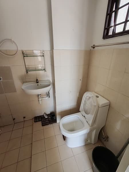 Kondominium untuk Disewa di Palm Spring @ Damansara - Tom Lee - Bathroom - PropertyGuru.com.my