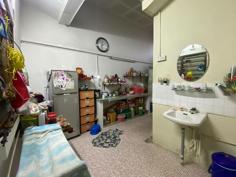 1-storey Terraced House for Sale in Taman Hillview (Ipoh) - PENNY CHEN - Kitchen - PropertyGuru.com.my