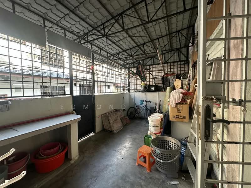2-storey Terraced House for Sale in Taman Skudai Baru (Skudai) - Edmond Tang - Exterior - PropertyGuru.com.my