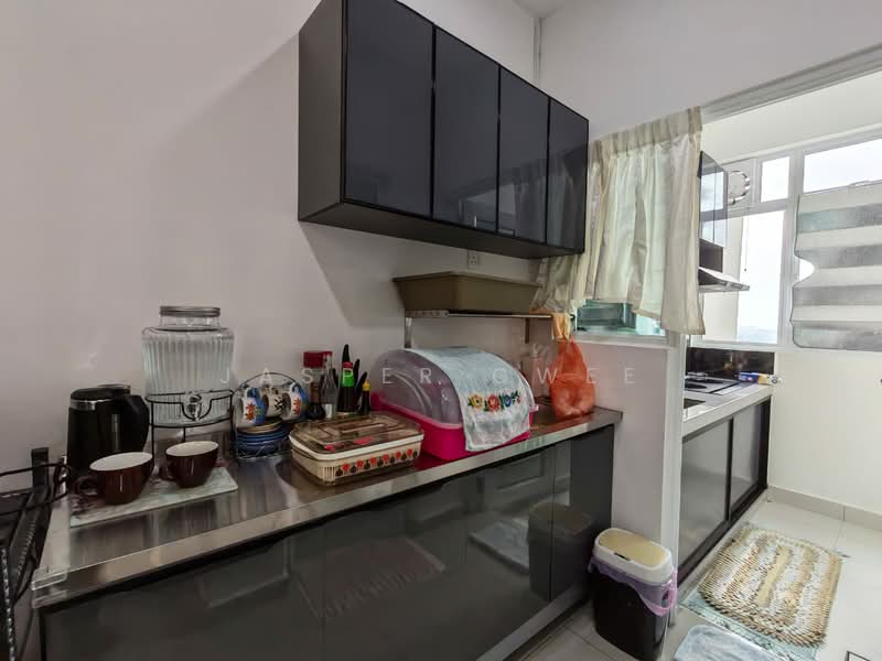 Service Residence for Rent at D'carlton (Residensi Seri Mega) - Jasper Gwee - Kitchen - PropertyGuru.com.my