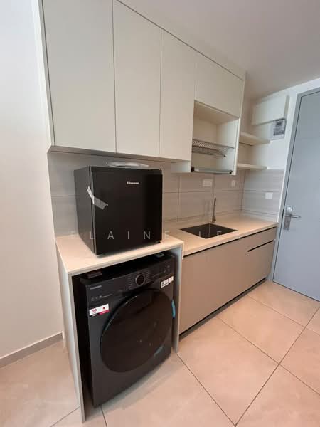 Condominium for Rent at Lucerne Residences - Elaine Lee - Kitchen - PropertyGuru.com.my