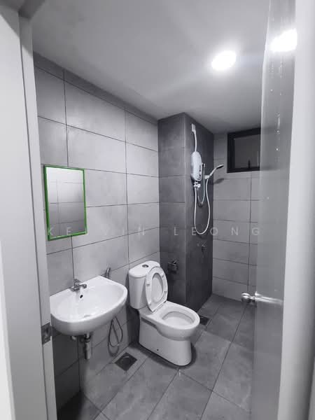 Servis Apartment untuk Disewa di M Astra - Kelvin Leong - Bathroom - PropertyGuru.com.my