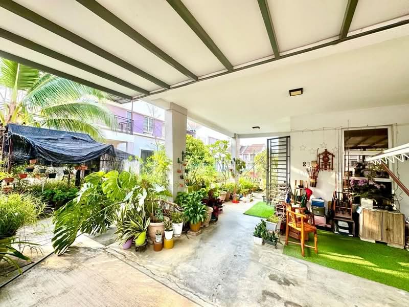 Rumah Berkembar untuk Dijual di Shah Alam (Selangor) - Fauziah Nawawi - Exterior - PropertyGuru.com.my