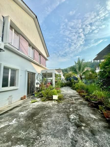 Rumah Berkembar untuk Dijual di Shah Alam (Selangor) - Fauziah Nawawi - Exterior - PropertyGuru.com.my