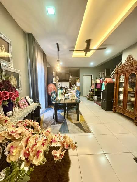 Rumah Berkembar untuk Dijual di Shah Alam (Selangor) - Fauziah Nawawi - Dining Room - PropertyGuru.com.my