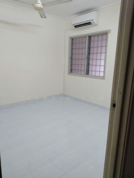 2-storey Terraced House for Sale in Bandar Kinrara Seksyen 5 (Bandar Kinrara) - Junbin Low - Interior - PropertyGuru.com.my