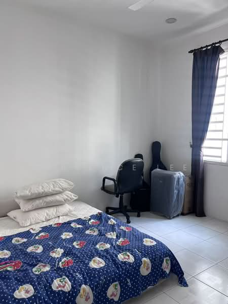 Rumah Teres 3-Tingkat untuk Dijual di Taman Beduk Indah (Sungai Bakap) - Terrence Lee - Bedroom - PropertyGuru.com.my