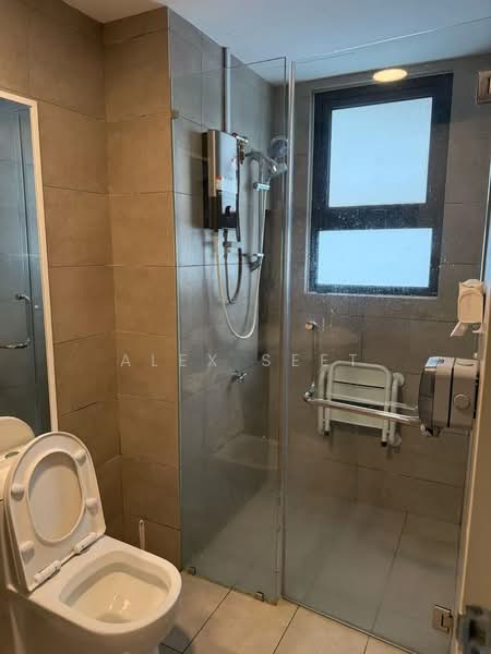 Servis Apartment untuk Disewa di Savio @ Riana Dutamas - Alex Seet - Bathroom - PropertyGuru.com.my