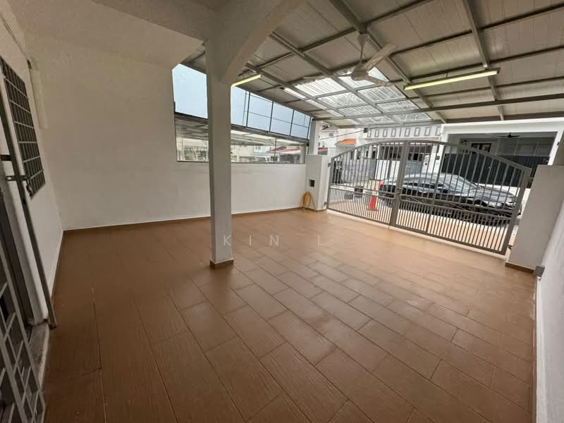 Rumah Teres 2 Tingkat untuk Disewa di Batu Caves (Selangor) - Kin L - Exterior - PropertyGuru.com.my