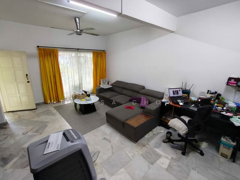Rumah Teres 2 Tingkat untuk Dijual di Puchong (Selangor) - Melissa Chong - Living Room - PropertyGuru.com.my