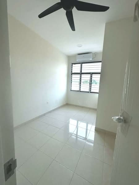 2-storey Terraced House for Sale in Bandar Uda Utama (Johor Bahru) - Karl Lim - Interior - PropertyGuru.com.my