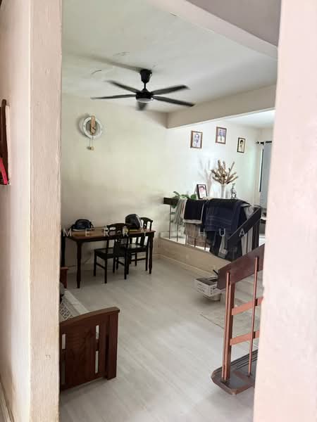 Rumah Teres 2-Tingkat untuk Dijual di Taman Pelangi (Johor Bahru) - Merry Chua - Living Room - PropertyGuru.com.my