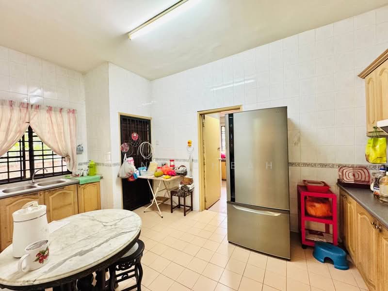 2-storey Terraced House for Sale in Bukit Jelutong (Shah Alam) - Nana Cheah - PropertyGuru.com.my