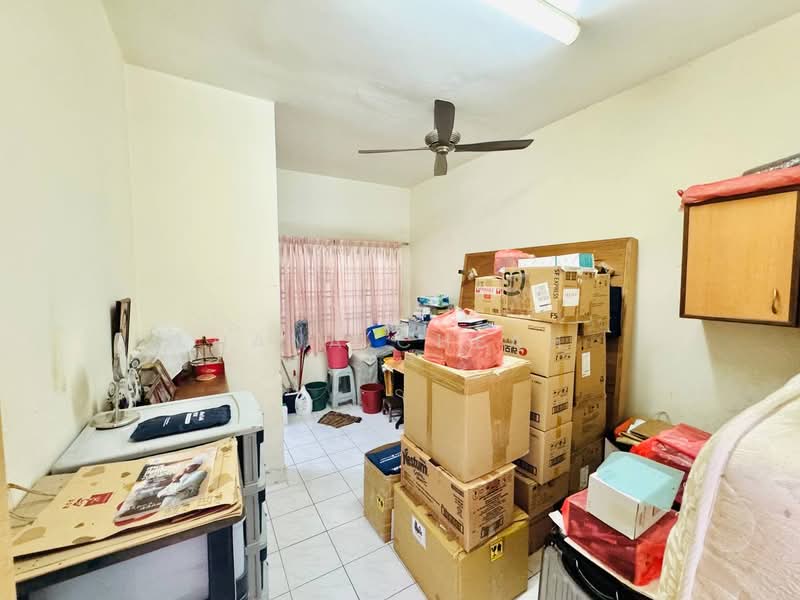 2-storey Terraced House for Sale in Bukit Jelutong (Shah Alam) - Nana Cheah - PropertyGuru.com.my