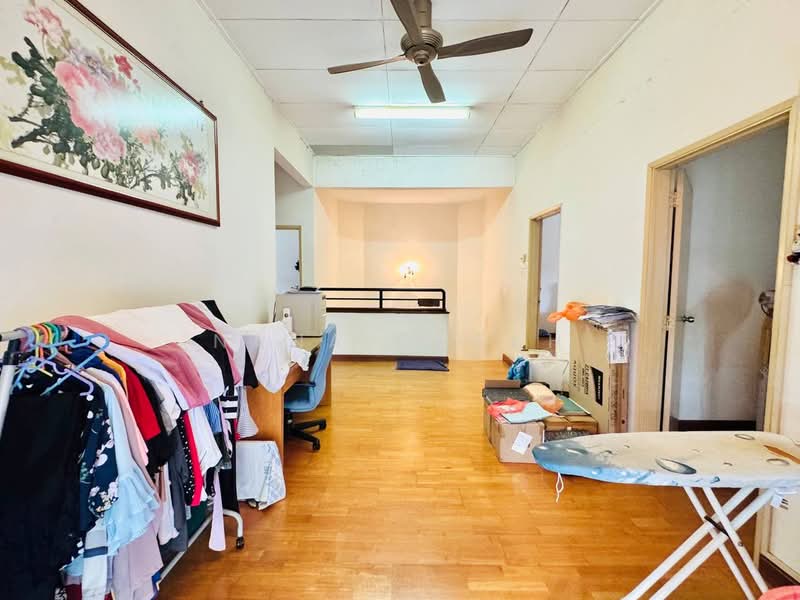 2-storey Terraced House for Sale in Bukit Jelutong (Shah Alam) - Nana Cheah - PropertyGuru.com.my