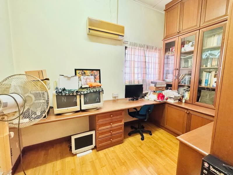2-storey Terraced House for Sale in Bukit Jelutong (Shah Alam) - Nana Cheah - PropertyGuru.com.my