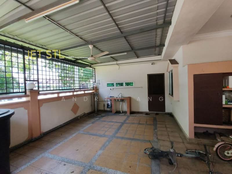 Rumah Teres 2-Tingkat untuk Dijual di Taman Klang Utama (Kapar) - Andrew Ang - Balcony - PropertyGuru.com.my