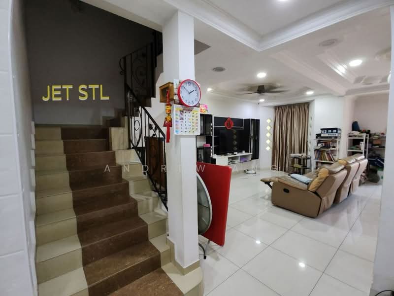 Rumah Teres 2-Tingkat untuk Dijual di Taman Klang Utama (Kapar) - Andrew Ang - Living Room - PropertyGuru.com.my