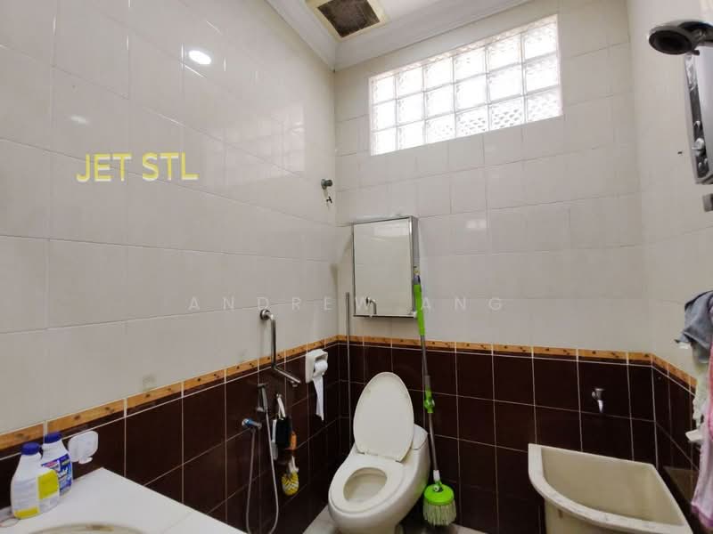 Rumah Teres 2-Tingkat untuk Dijual di Taman Klang Utama (Kapar) - Andrew Ang - Bathroom - PropertyGuru.com.my