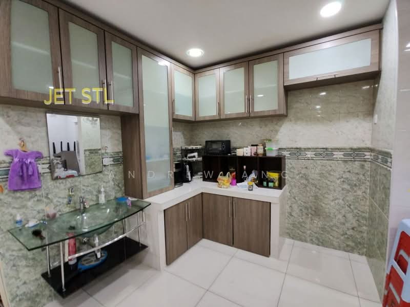 Rumah Teres 2-Tingkat untuk Dijual di Taman Klang Utama (Kapar) - Andrew Ang - Kitchen - PropertyGuru.com.my