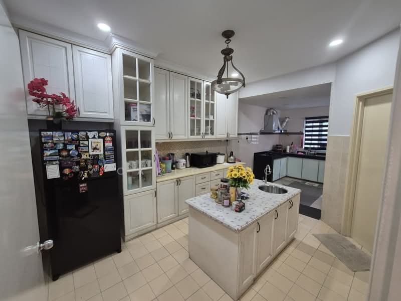 2-storey Terraced House for Rent in Seksyen 5 (Kota Damansara) - Carlos Ng - Kitchen - PropertyGuru.com.my