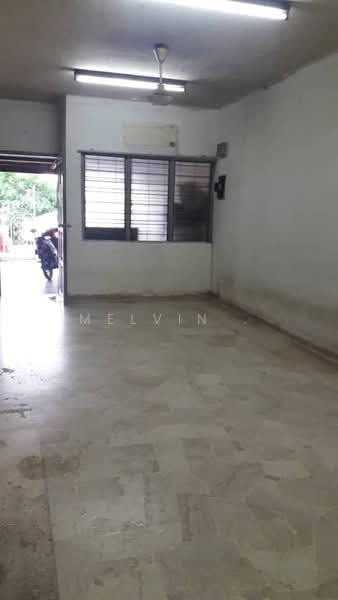 2-storey Terraced House for Sale in Ampang (Selangor) - Melvin . - Entrance - PropertyGuru.com.my