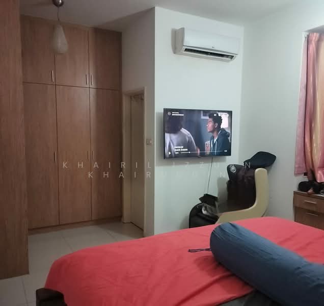 Rumah Teres 2 Tingkat untuk Dijual di Sunway Alam Suria (Shah Alam) - Khairil Izzuan Khairuddin - Master Bedroom - PropertyGuru.com.my