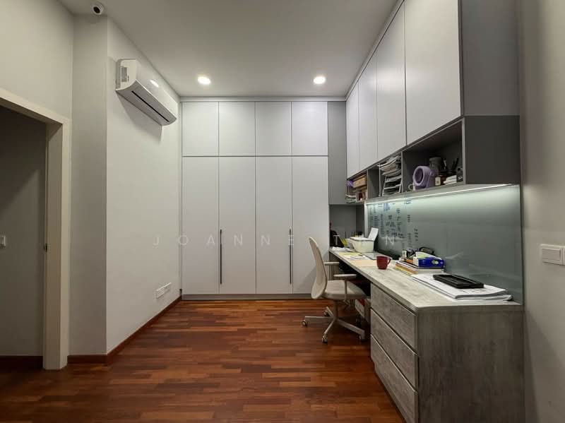Rumah Teres 2.5-Tingkat untuk Dijual di Setia Utama (Setia Alam) - Joanne Tan - Study - PropertyGuru.com.my