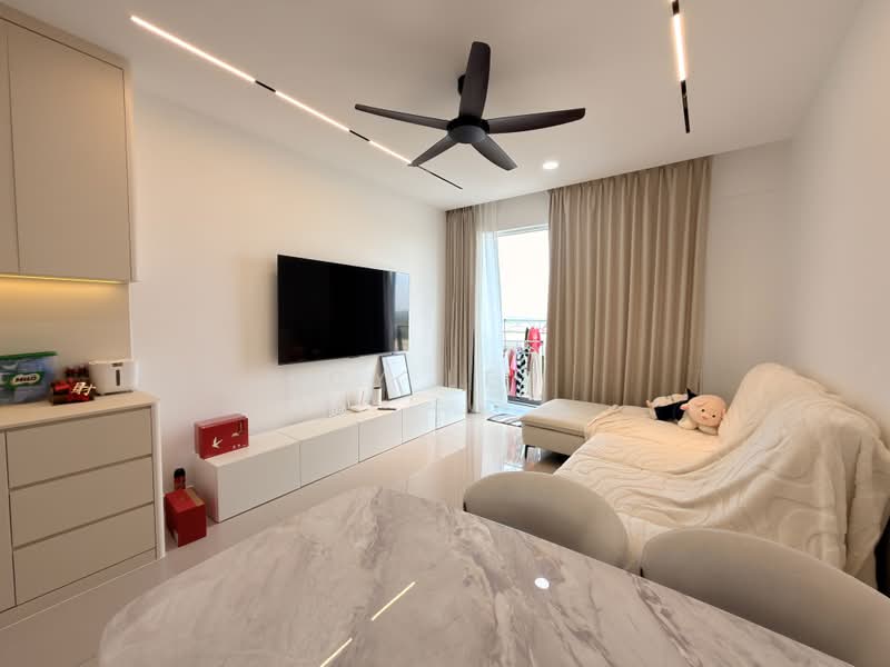 Service Residence for Sale at Vista Tiara (MBW Bay) - CY LEE - Living Room - PropertyGuru.com.my