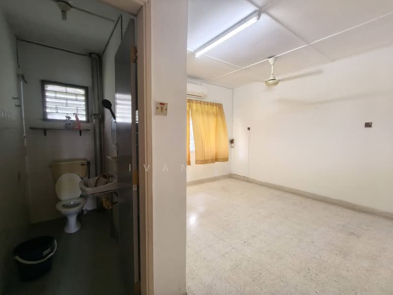 Rumah Banglo untuk Dijual di SS1 (Petaling Jaya) - Ivan Lee - Bathroom - PropertyGuru.com.my