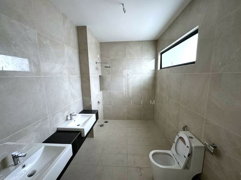 Rumah Kluster untuk Dijual di Taman JP Perdana (Johor Bahru) - Karl Lim - Bathroom - PropertyGuru.com.my