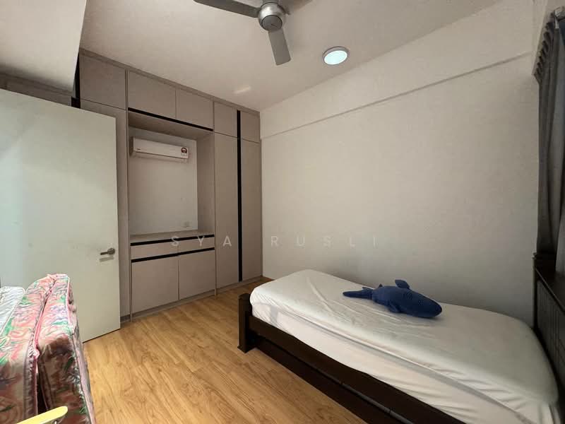 Kondominium untuk Disewa di Lake Point Residence - Sya Rusli - Bedroom - PropertyGuru.com.my