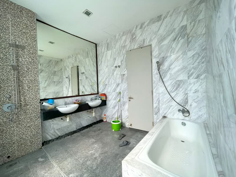 Rumah Banglo untuk Dijual di Seksyen 13 (Shah Alam) - Azian Nasa - PropertyGuru.com.my