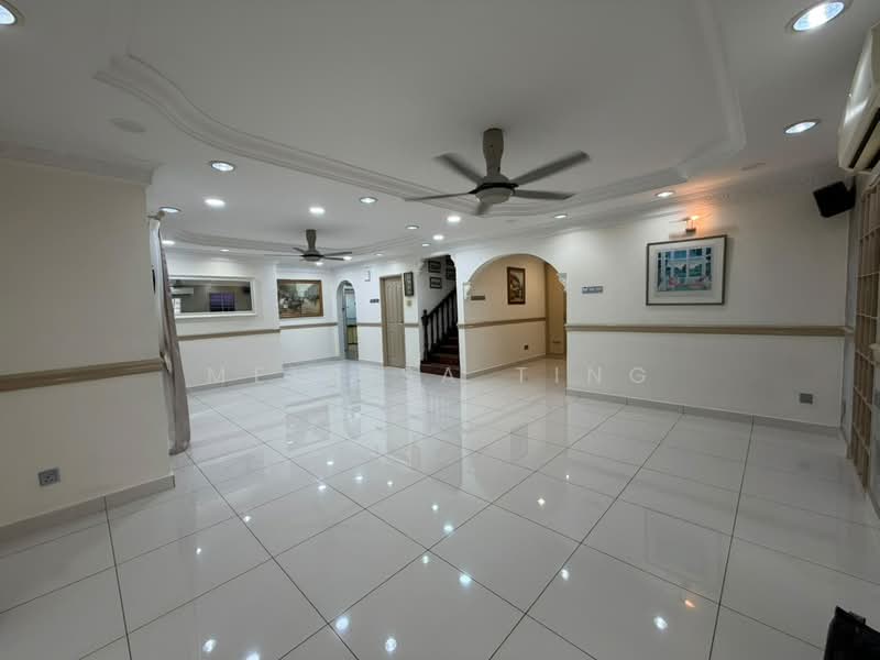 Semi-Detached House for Sale in Seksyen 9 (Shah Alam) - Melissa Ting - Living Room - PropertyGuru.com.my
