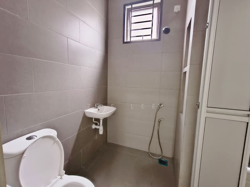 2-storey Terraced House for Sale in Iskandar Puteri (Nusajaya) (Johor) - Zoe Lee - Bathroom - PropertyGuru.com.my