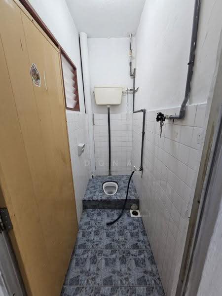 Rumah Teres 1-Tingkat untuk Dijual di Taman Sri Skudai (Skudai) - Dona - Bathroom - PropertyGuru.com.my
