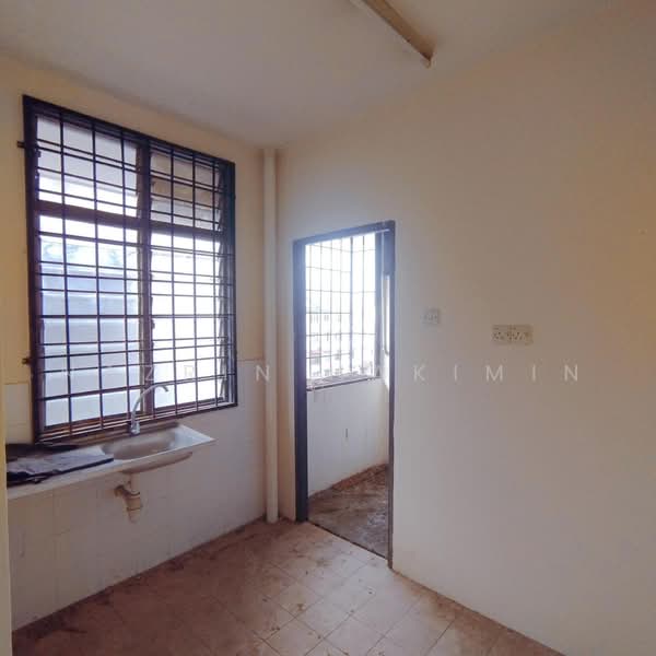 Pangsapuri untuk Dijual di Siantan Apartment - Nazrin Hakimin - PropertyGuru.com.my
