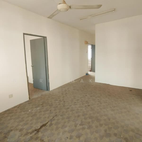 Pangsapuri untuk Dijual di Siantan Apartment - Nazrin Hakimin - PropertyGuru.com.my