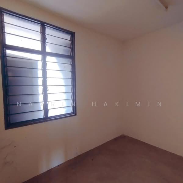Pangsapuri untuk Dijual di Siantan Apartment - Nazrin Hakimin - PropertyGuru.com.my