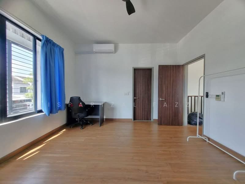 Terraced House for Sale in Elmina (Shah Alam) - Isfarizal fazz - Study - PropertyGuru.com.my
