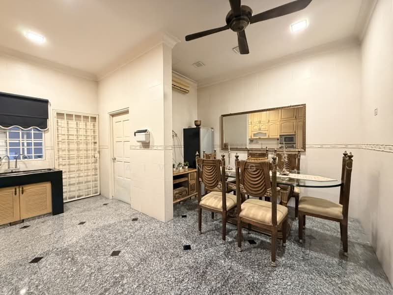 Bungalow for Sale in Bandar Mahkota Cheras (Cheras) - Aivan Ng - Dining Room - PropertyGuru.com.my