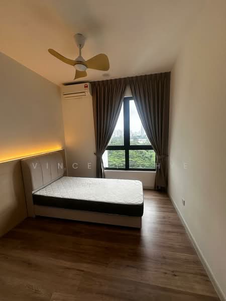 Servis Apartment untuk Disewa di Sunway Belfield - Vincent Chye - Bedroom - PropertyGuru.com.my