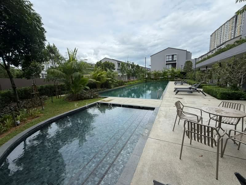 Terraced House for Sale in Taman Bukit Serdang (Seri Kembangan) - Kenny Lai - Exterior - PropertyGuru.com.my
