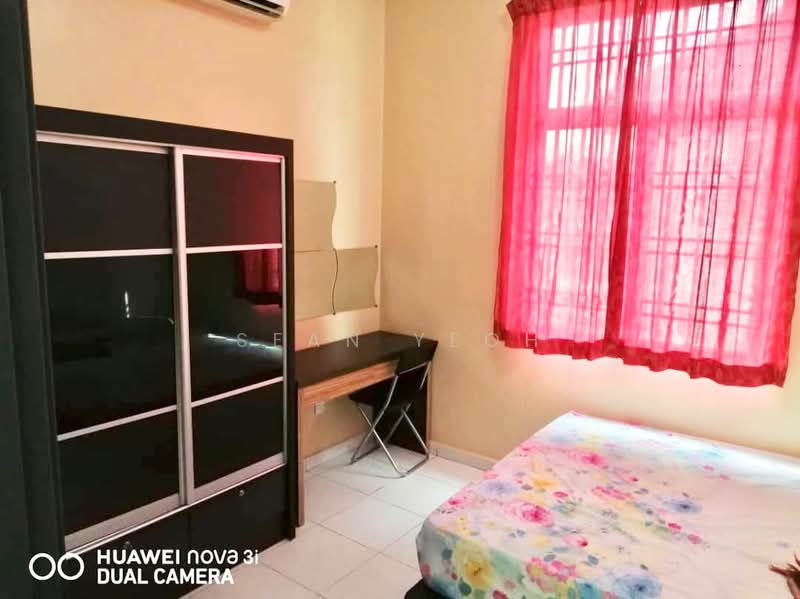 Semi-Detached House for Sale in Taman Mutiara Rini (Skudai) - Sean Yeoh - Bedroom - PropertyGuru.com.my