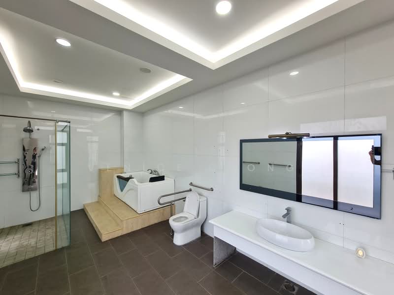 Bungalow for Sale in Mines Resort City (Seri Kembangan) - Venice Chong - Bathroom - PropertyGuru.com.my