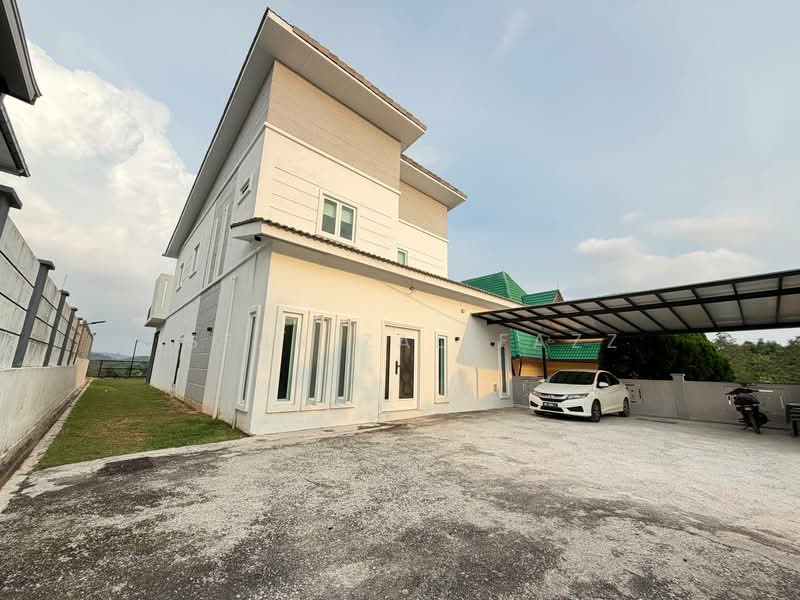 Bungalow for Sale in Kajang (Selangor) - Isfarizal fazz - Exterior - PropertyGuru.com.my